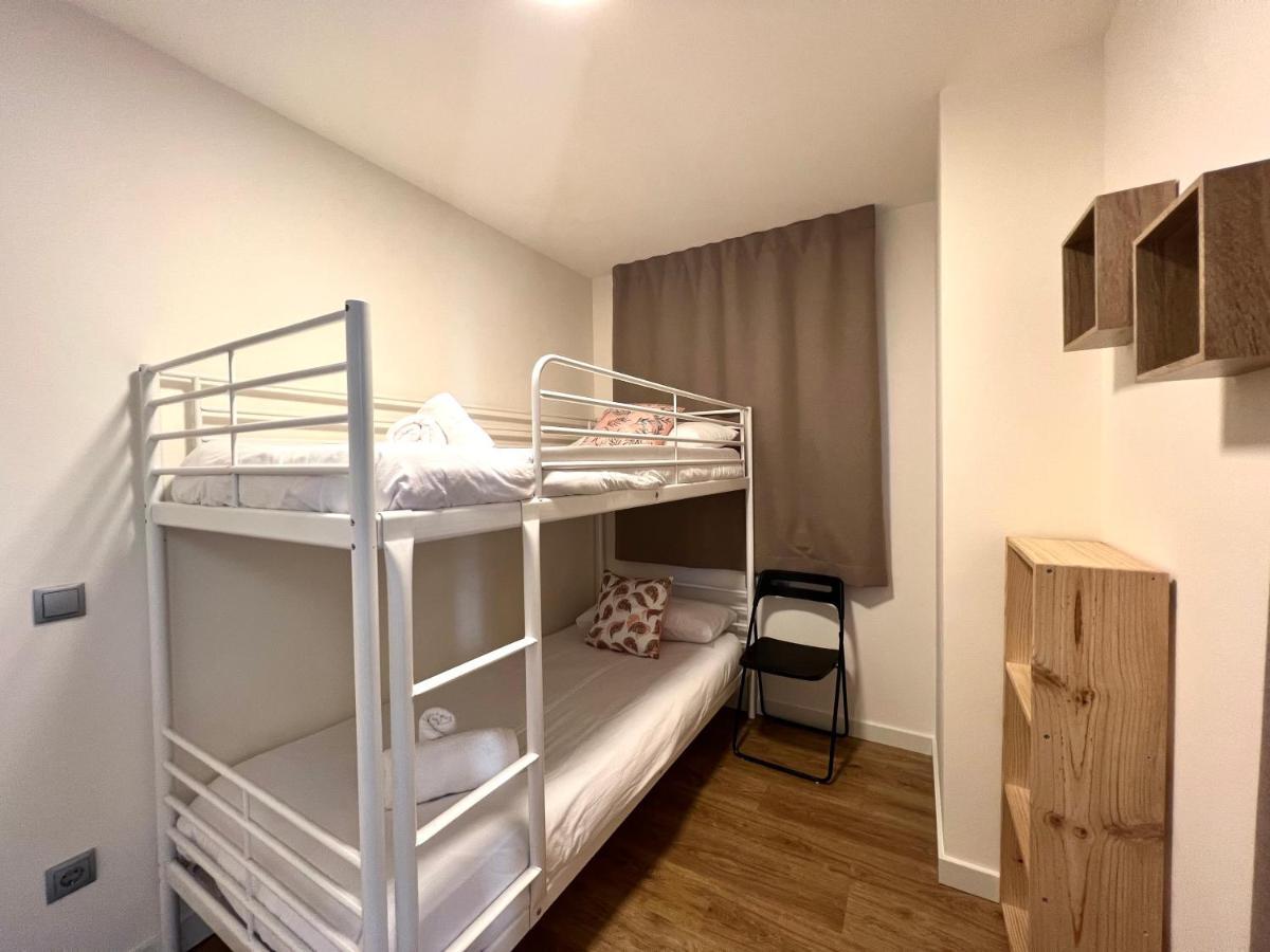 Espot Cowork & Apartments - L'Amfitriona Ngoại thất bức ảnh
